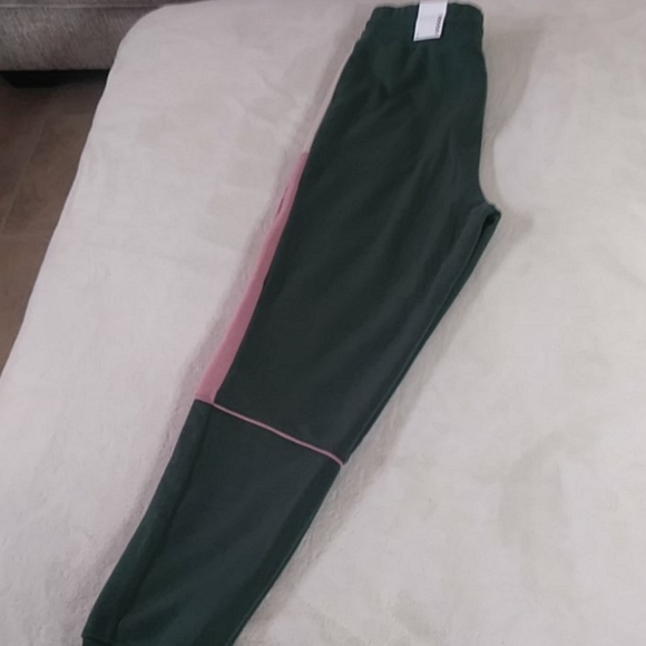 Joggers - Picture 3 of 3